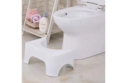 Toaletní stolička k WC