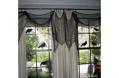 Velká umělá pavučina na Halloween – 198x76 cm - černá