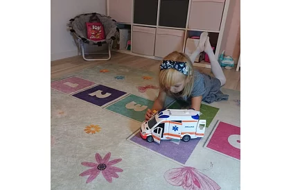 Sanitní vůz – ambulance se zvukovou a světelnou signalizací