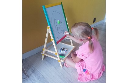 Oboustranná dřevěná tabule pro děti