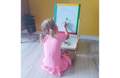 Oboustranná dřevěná tabule pro děti