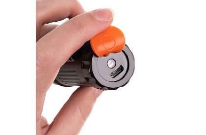 LED čelovka COB LED a CREE LED – 4v1