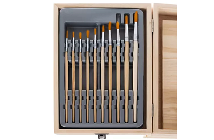 Malířská sada v dřevěném kufru – 83 prvků