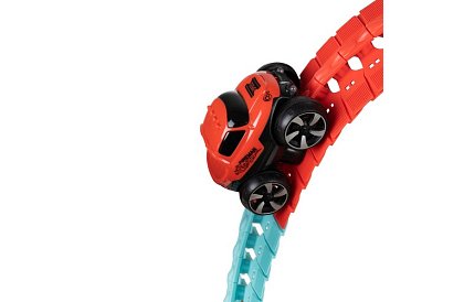 Flexibilní autodráha 4,8 metru + auto