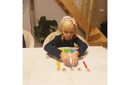 Dřevěné naučné matematické počítadlo