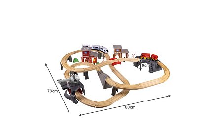 Dřevěná železnice - vláčkodráha na baterie 4,8 metrů