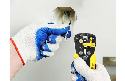 Automatické odizolovací a krimpovací kleště 3v1