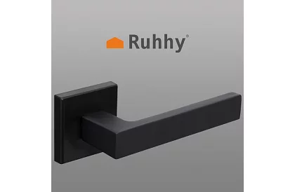 Dveřní kování – klika černá mat