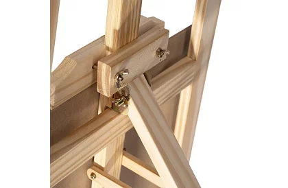 Dřevěný malířský stojan