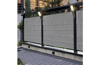 Stínící páska na plot šedá - panelová 630 g/m² + klipy