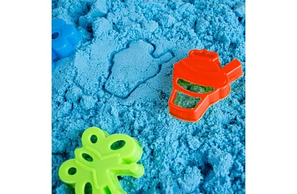 Tekutý kinetický písek 2000 g - formičky a nafukovací pískoviště