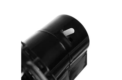 Otočný ventilátor do automobilů