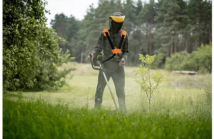 Univerzální dvouramenný postroj – pasy pro křovinořezy