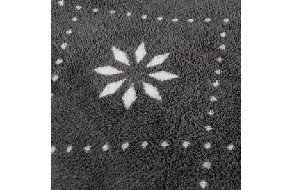 Měkká teplá deka s povlaky na polštáře - šedá