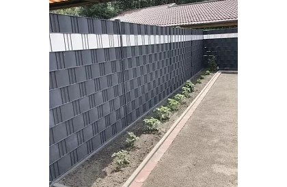 Stínící páska na plot antracit - panelová 630 g/m² + klipy