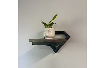 Nástěnná industriální polička